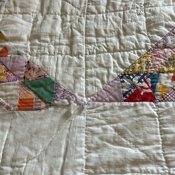 Vintage Americana Hand Quilted Patchwork Star Quilt - Multicolor - Picture 10 of 14